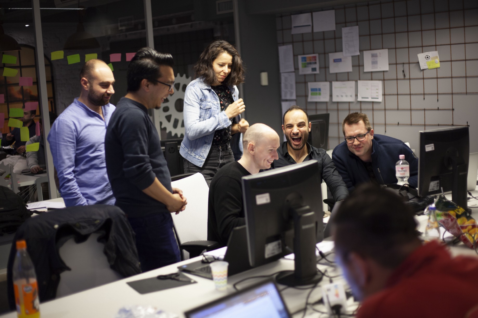 Simon Halimonov als Dozent bei einem DCI Hackathon